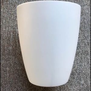 Mini White Trash Bin - Like New Condition